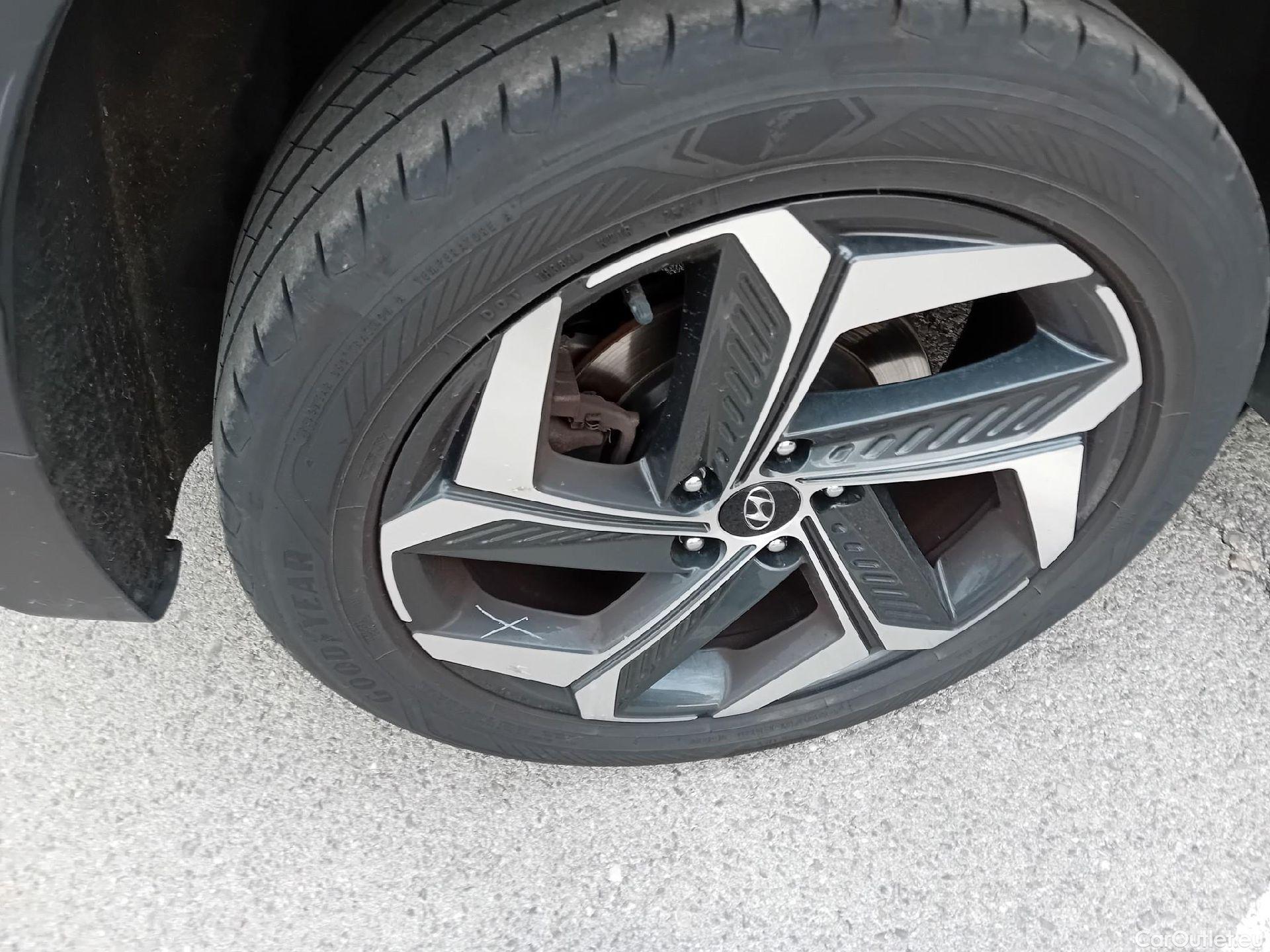 Hyundai  Tucson HYUNDAI  / 2020 / 5P / todoterreno 1.6 TGDI 169kW HEV Tecno Auto 2C #35