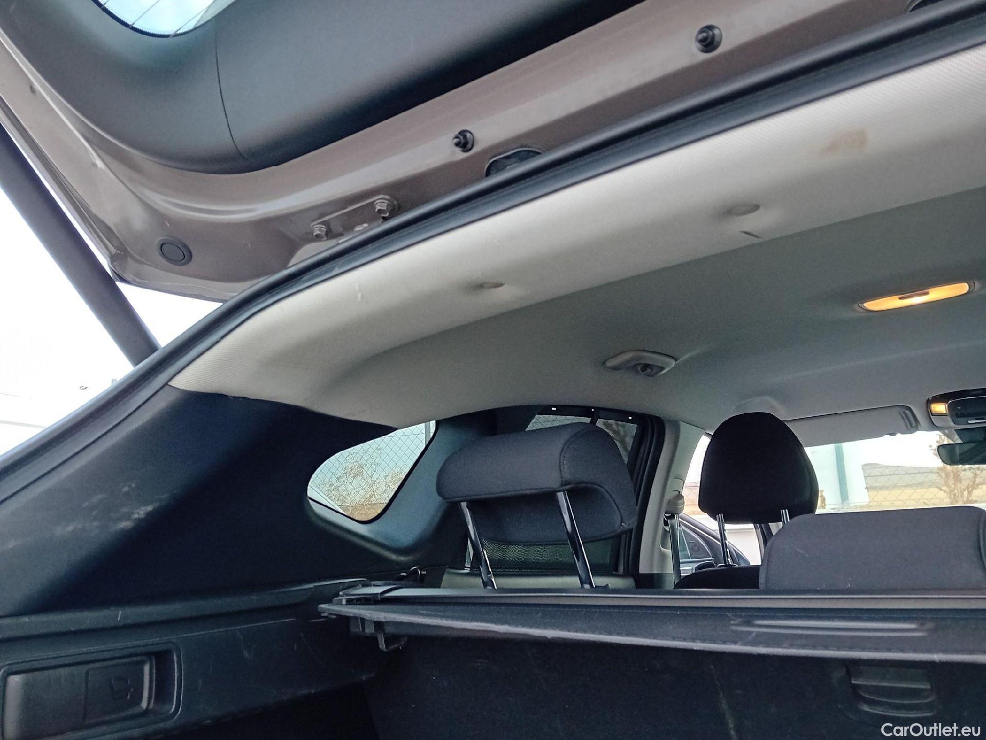  Hyundai  Tucson HYUNDAI  / 2020 / 5P / todoterreno 1.6 TGDI 169kW HEV Tecno Auto 2C #3