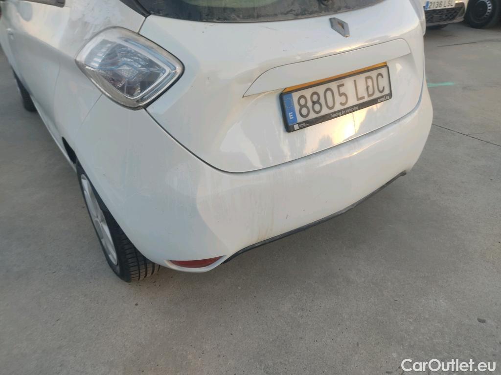  Renault  Zoe RENAULT  / 2013 / 5P / berlina con portón Life 40 R90 - SS #19