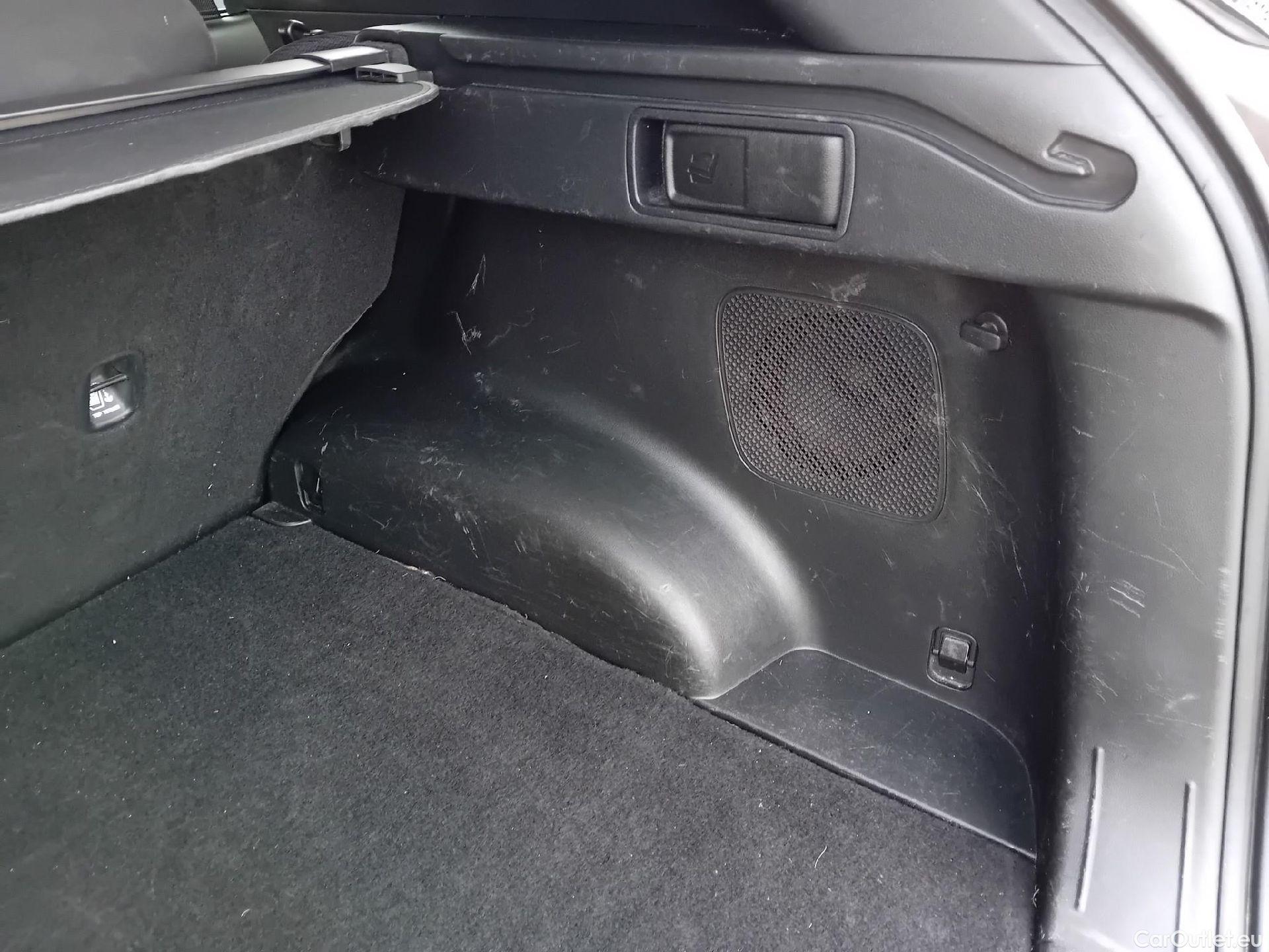  Hyundai  Tucson HYUNDAI  / 2020 / 5P / todoterreno 1.6 TGDI 169kW HEV Tecno Auto 2C #8