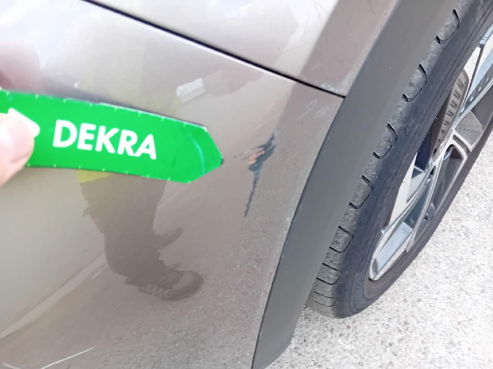 Hyundai  Tucson HYUNDAI  / 2020 / 5P / todoterreno 1.6 TGDI 169kW HEV Tecno Auto 2C #18