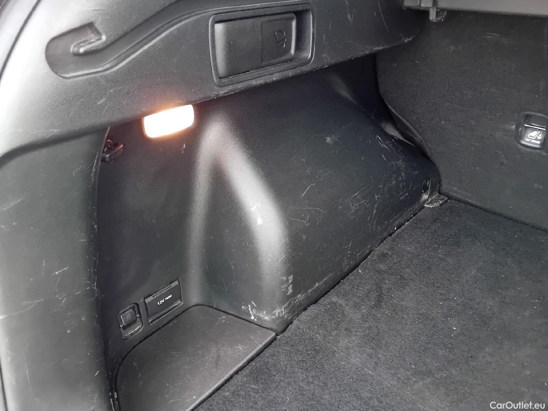  Hyundai  Tucson HYUNDAI  / 2020 / 5P / todoterreno 1.6 TGDI 169kW HEV Tecno Auto 2C #6