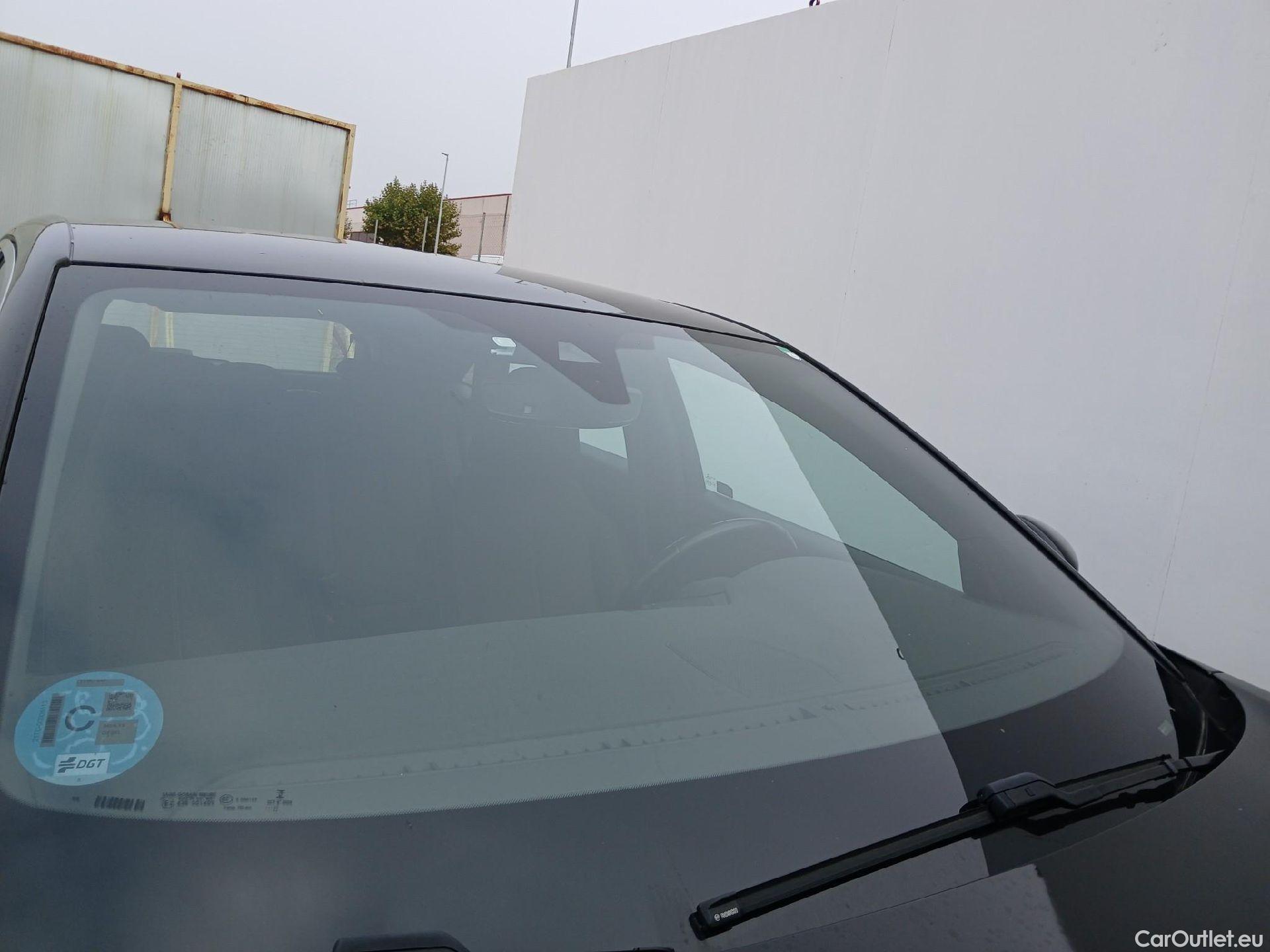  DS  DS7 DS DS 7 Crossback / 2017 / 5P / todoterreno BlueHDi DE 96kW (130CV) Auto. Bastille #1