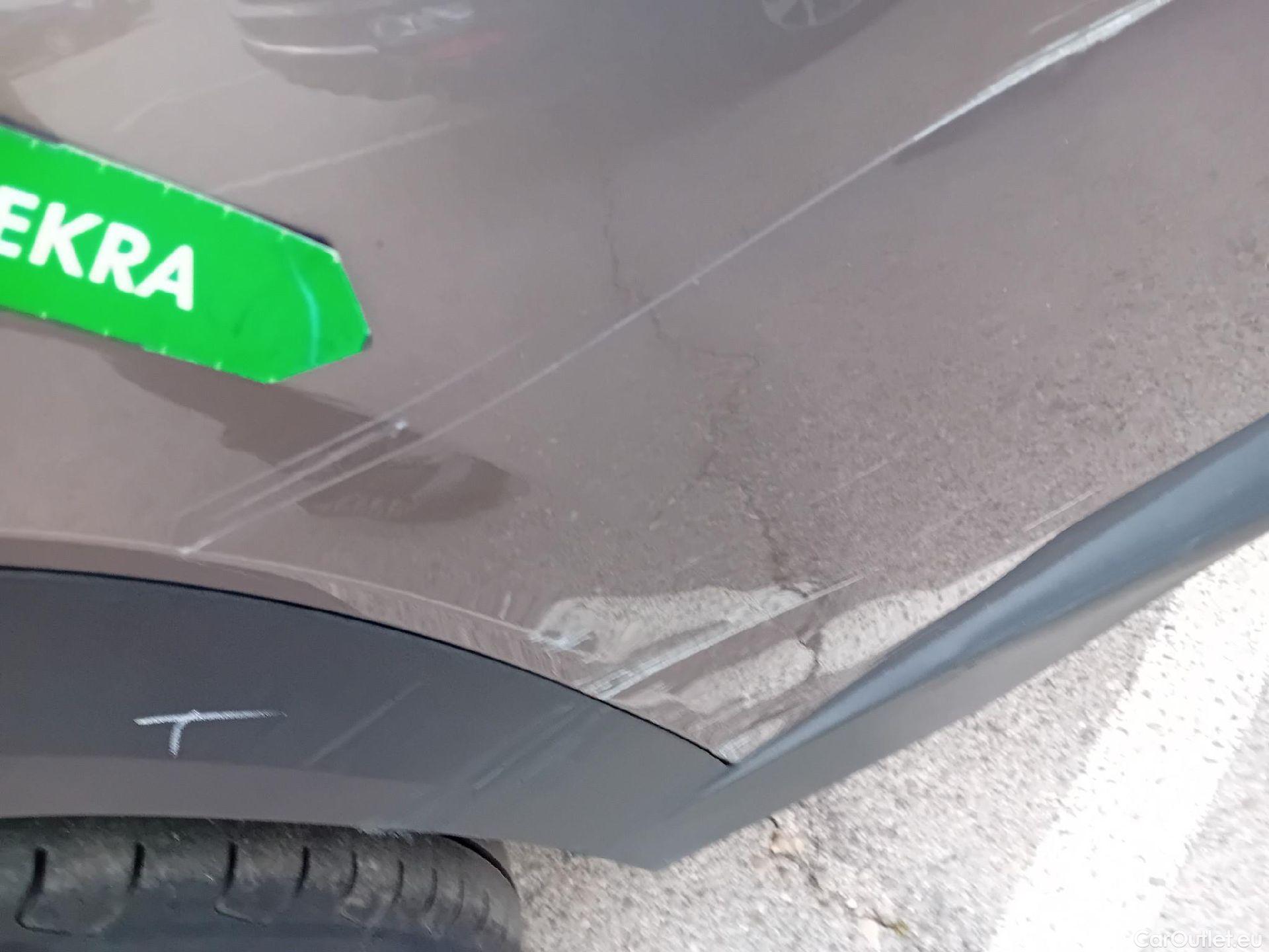  Hyundai  Tucson HYUNDAI  / 2020 / 5P / todoterreno 1.6 TGDI 169kW HEV Tecno Auto 2C #39