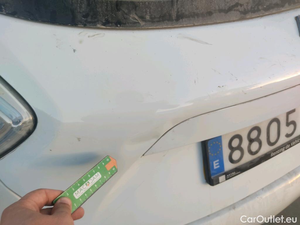  Renault  Zoe RENAULT  / 2013 / 5P / berlina con portón Life 40 R90 - SS #6