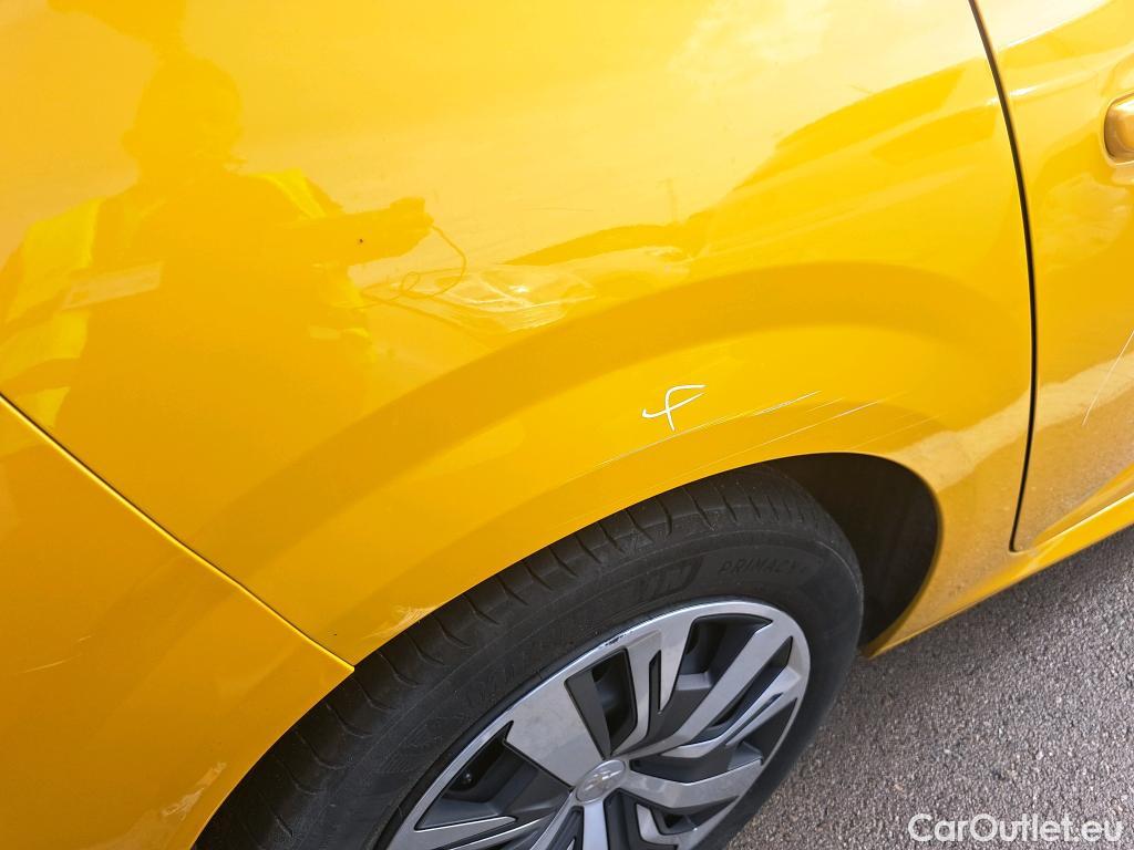  Peugeot  208 PEUGEOT  / 2019 / 5P / berlina con portón PureTech 73kW (100CV) Active #11