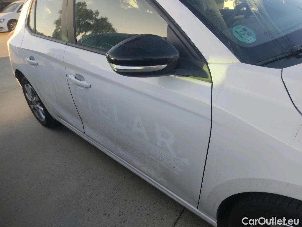  Opel  Corsa OPEL  / 2019 / 5P / berlina con portón 1.5D DT 74kW (100CV) Edition #3