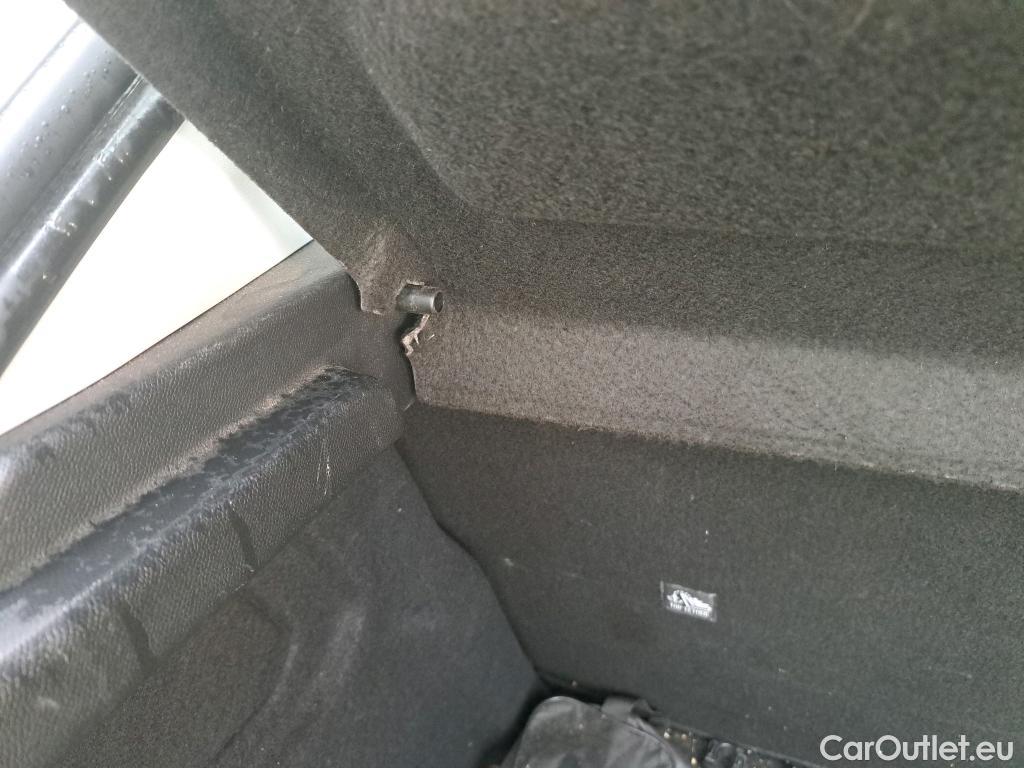  Opel  Corsa OPEL  / 2019 / 5P / berlina con portón 1.2 XEL 55kW (75CV) Edition #3
