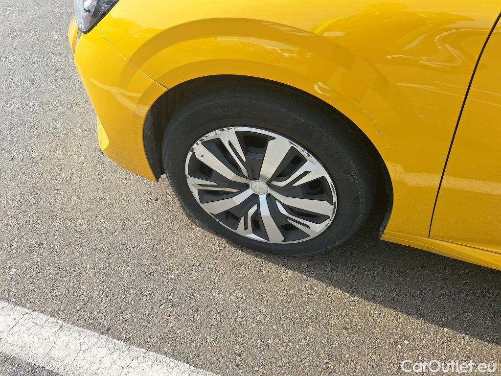  Peugeot  208 PEUGEOT  / 2019 / 5P / berlina con portón PureTech 73kW (100CV) Active #39