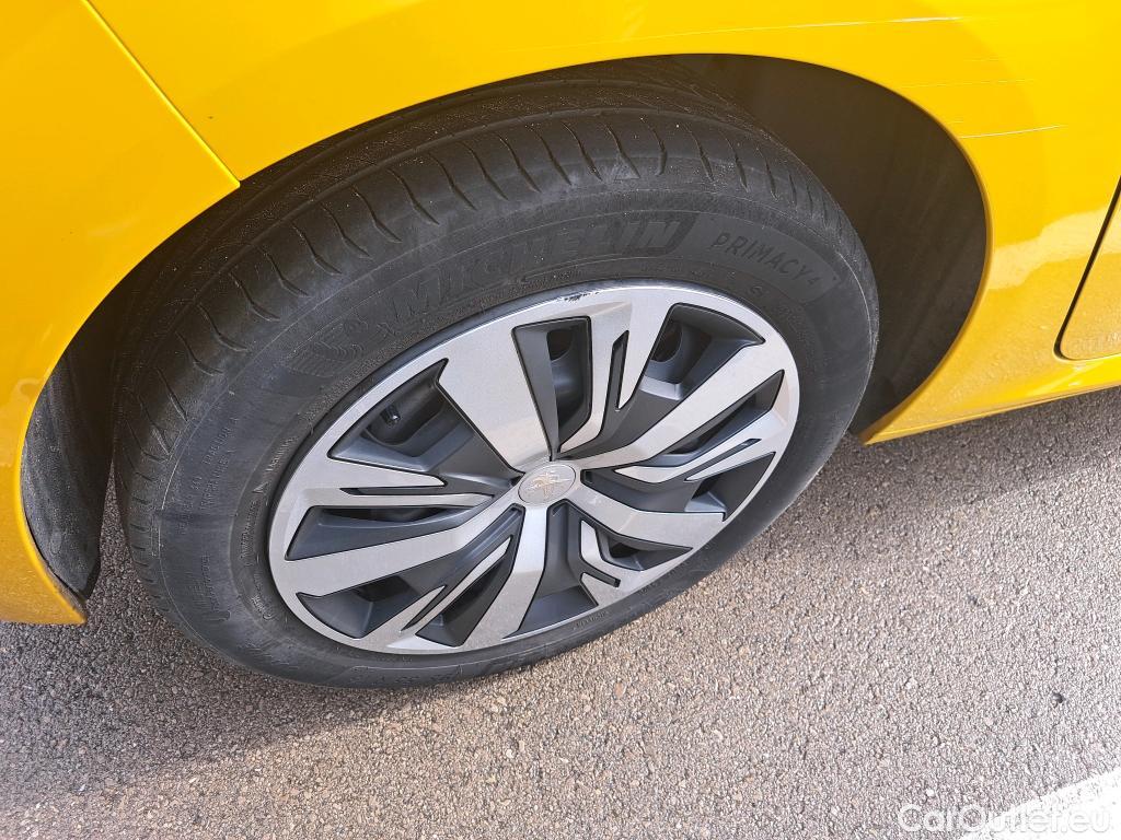  Peugeot  208 PEUGEOT  / 2019 / 5P / berlina con portón PureTech 73kW (100CV) Active #49