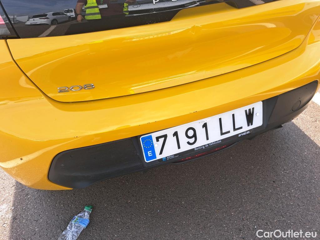  Peugeot  208 PEUGEOT  / 2019 / 5P / berlina con portón PureTech 73kW (100CV) Active #17