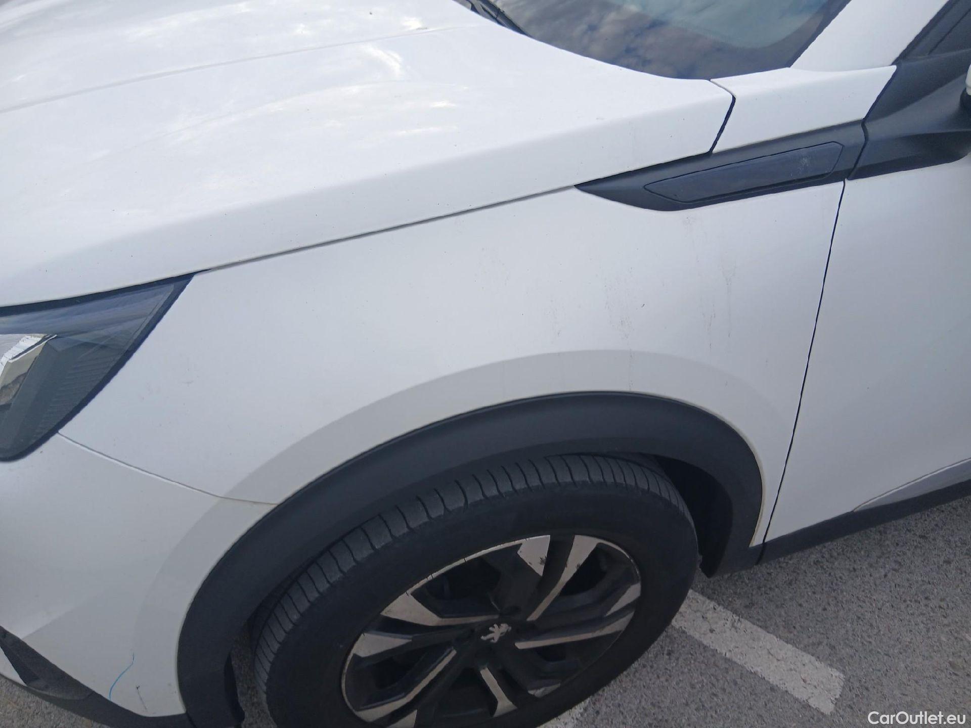  Peugeot  2008 PEUGEOT  / 2019 / 5P / todoterreno Allure Pack BlueHDI 81kW (110CV) (AC) #12