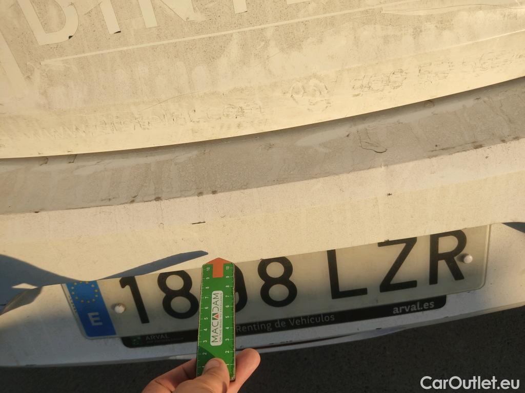  Opel  Corsa OPEL  / 2019 / 5P / berlina con portón 1.5D DT 74kW (100CV) Edition #12