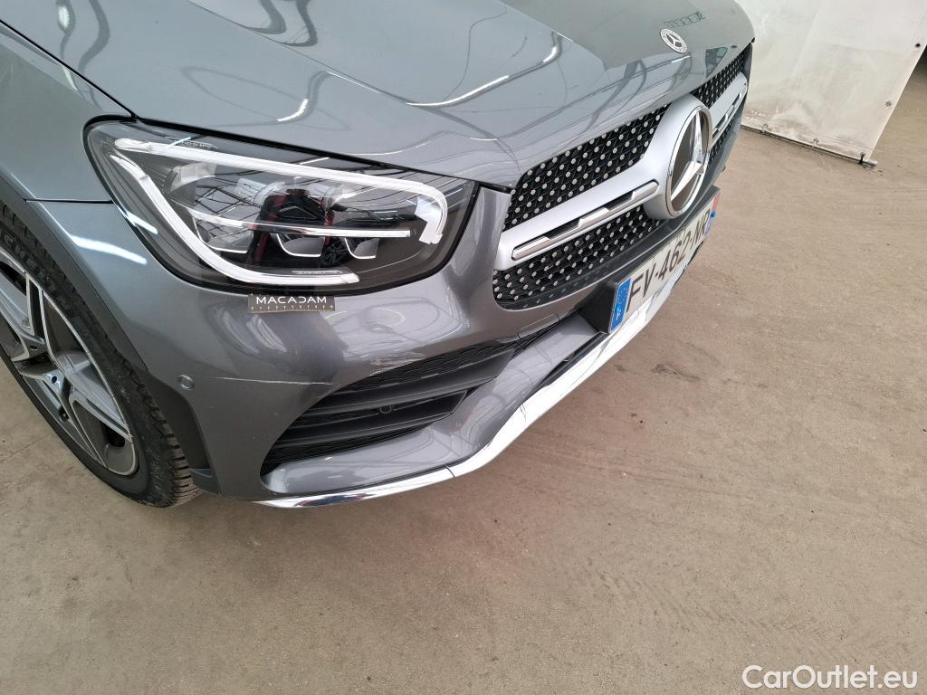  Mercedes  G-Klasee MERCEDES-BENZ GLC Coupe / 2019 / 5P / Coupé GLC 300 e AMG Line 4Matic #26