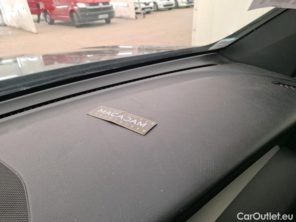  Mercedes  G-Klasee MERCEDES-BENZ GLC Coupe / 2019 / 5P / Coupé GLC 300 e AMG Line 4Matic #10