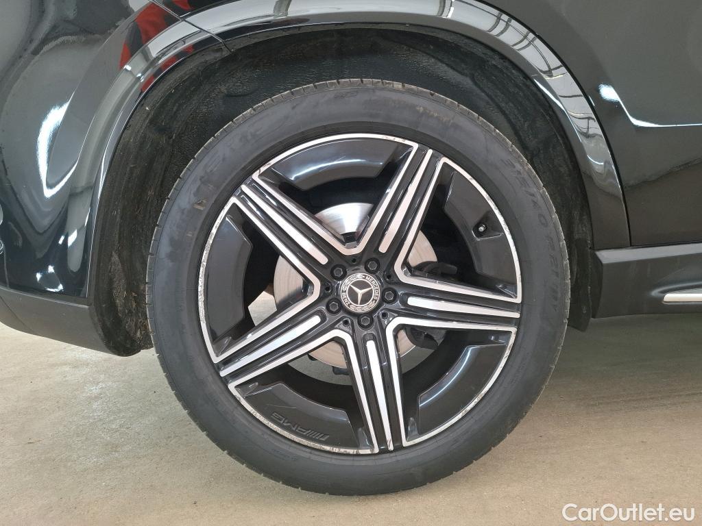 Mercedes  G-Klasee MERCEDES-BENZ GLE / 2023 / 5P / SUV GLE 400 e 4MATIC AMG Line #64