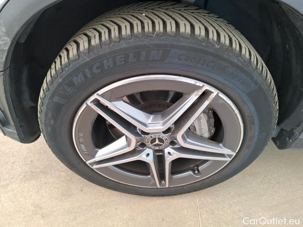  Mercedes  G-Klasee MERCEDES-BENZ GLC Coupe / 2019 / 5P / Coupé GLC 300 e AMG Line 4Matic #1