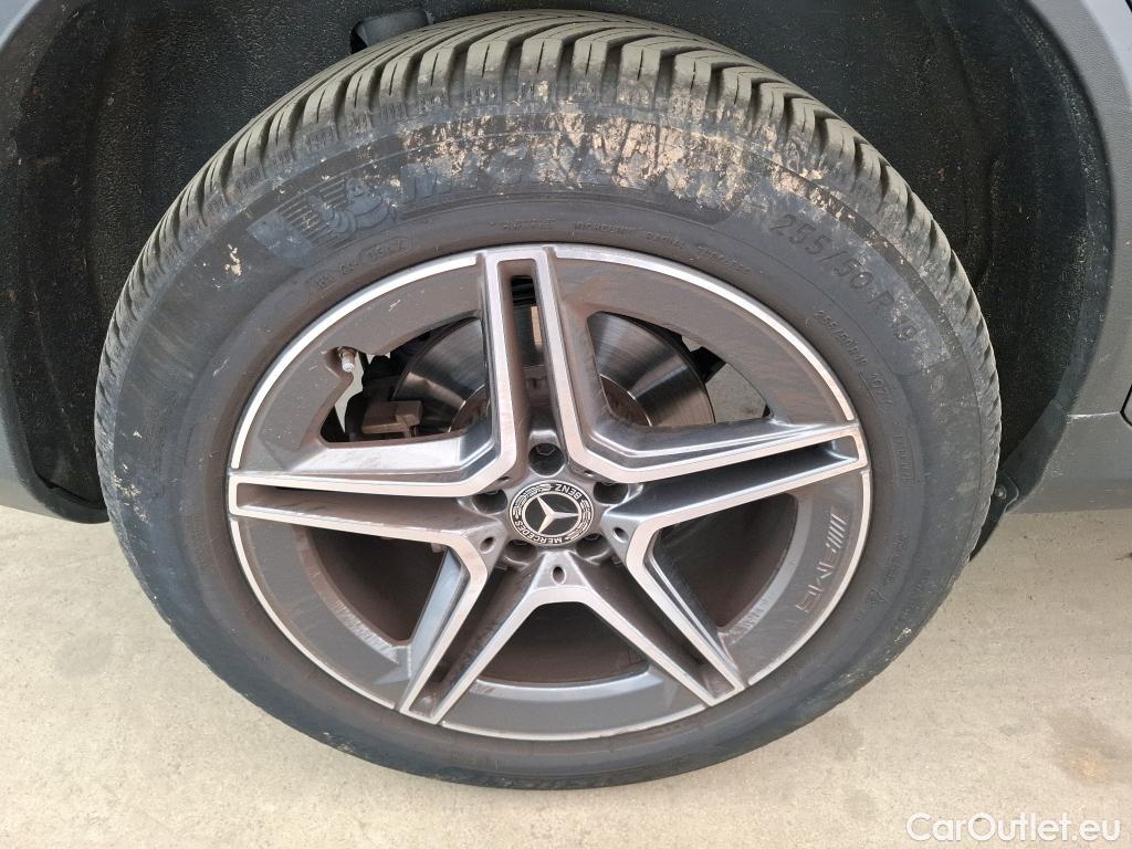  Mercedes  G-Klasee MERCEDES-BENZ GLC Coupe / 2019 / 5P / Coupé GLC 300 e AMG Line 4Matic #19