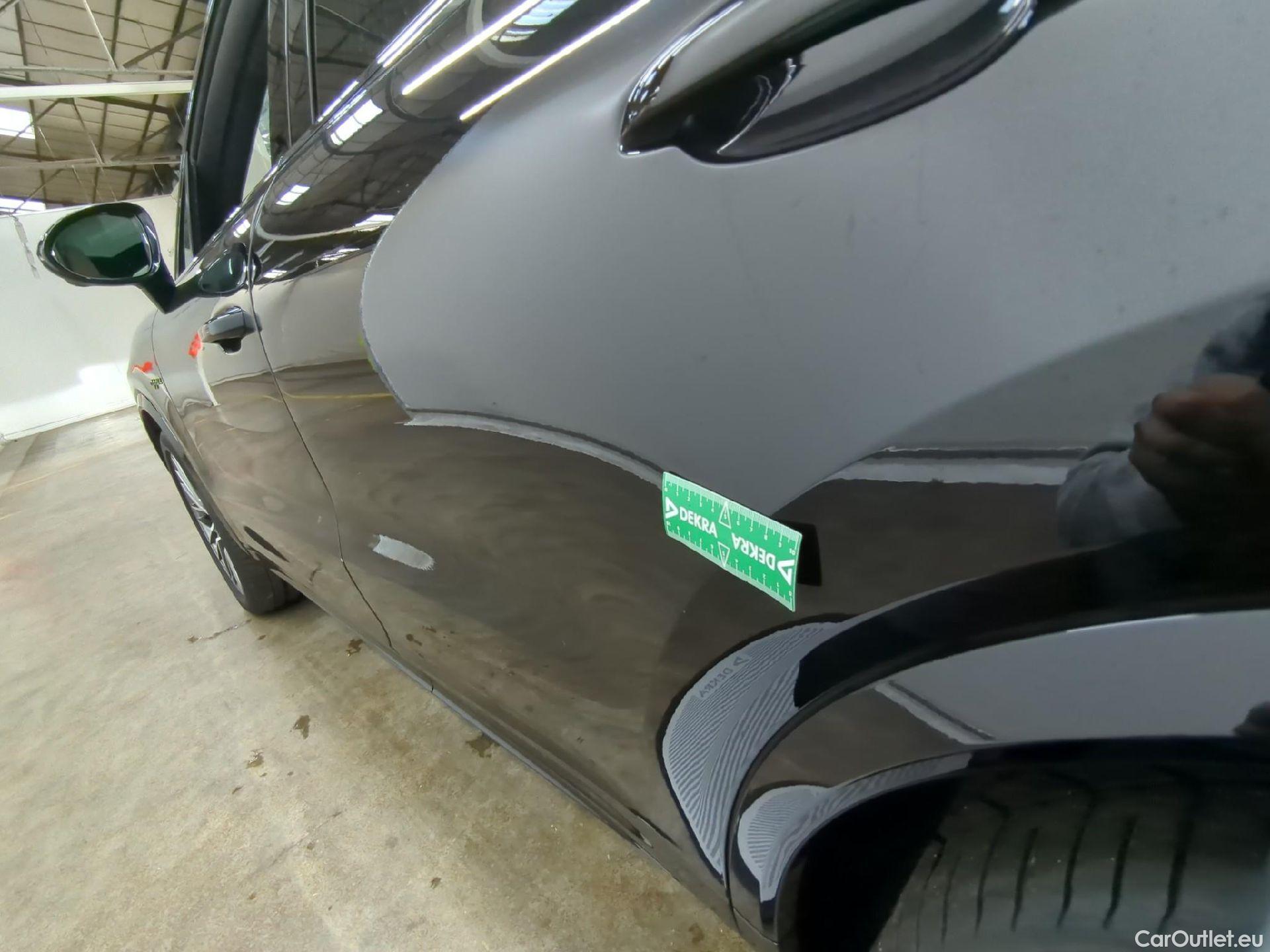  Porsche  Cayenne  Coupe E-Hybrid Platinum Edition 3.0 460CV BVA8 E6d #32