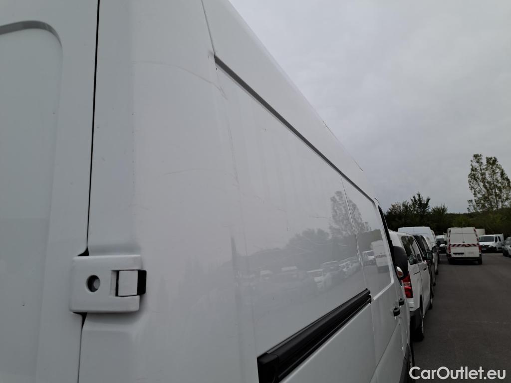  Renault  Master  Fourgon L2H2 3 3 Grand Confort dCi 135CV BVM6 E6dT #12