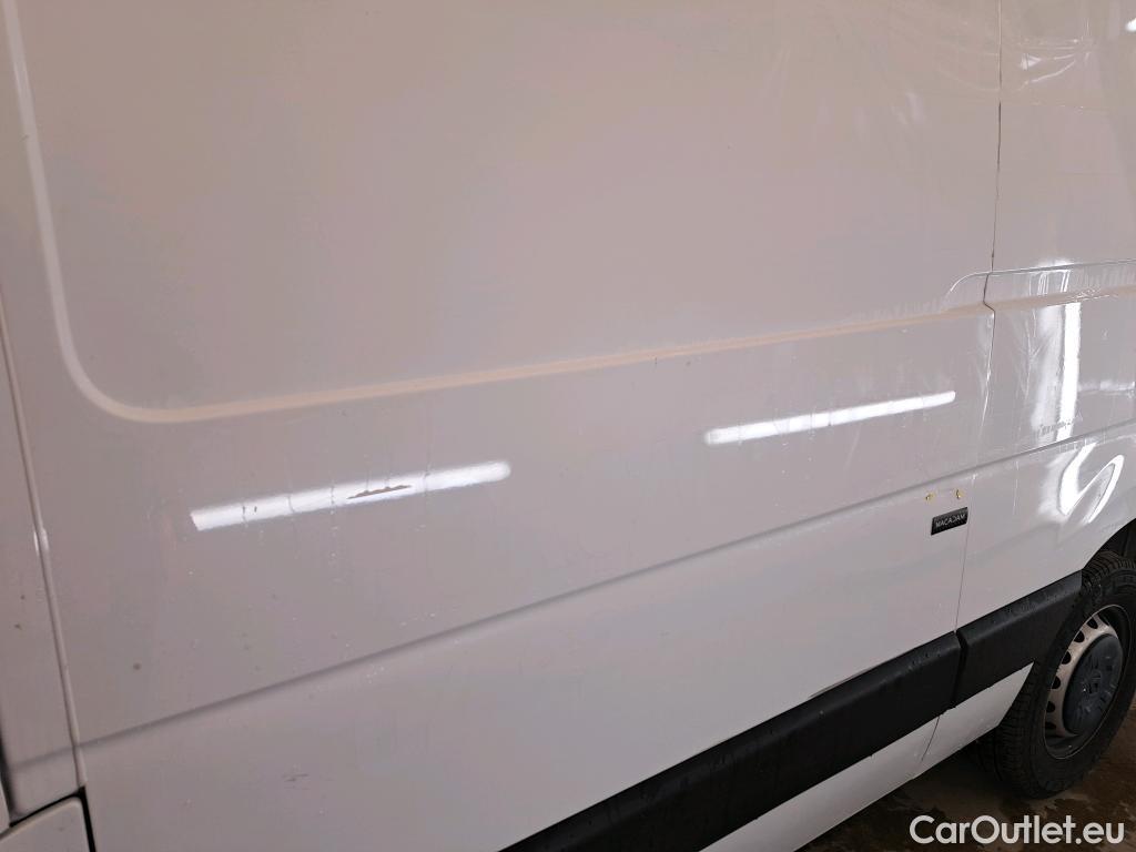  Renault  Master  Fourgon L2H2 3 3 Grand Confort dCi 135CV BVM6 E6dT #20