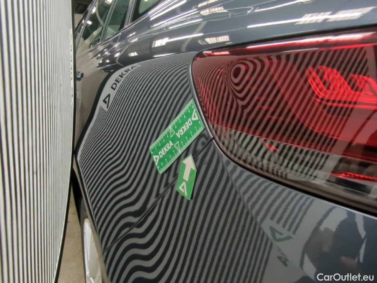  Renault  Megane  IV Grandtour Business 1.5 dCi 115CV BVA7 E6d #46