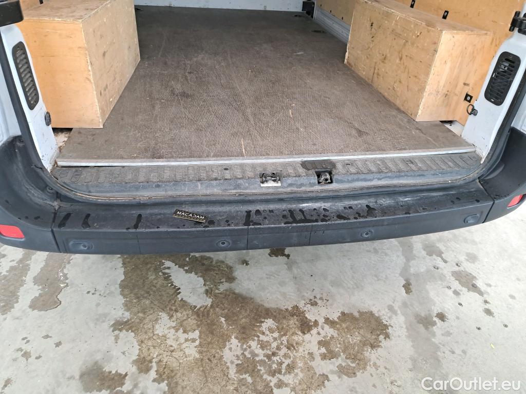  Renault  Master  Fourgon L2H2 3 3 Grand Confort dCi 135CV BVM6 E6dT #28