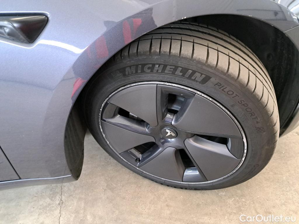  Tesla  Model 3 TESLA  / 2018 / 4P / Berline Grande Autonomie #11