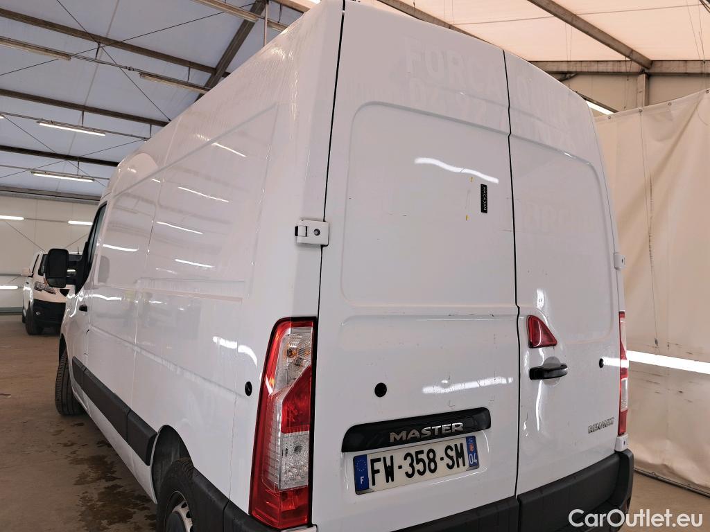  Renault  Master  Fourgon L2H2 3 3 Grand Confort dCi 135CV BVM6 E6dT #25