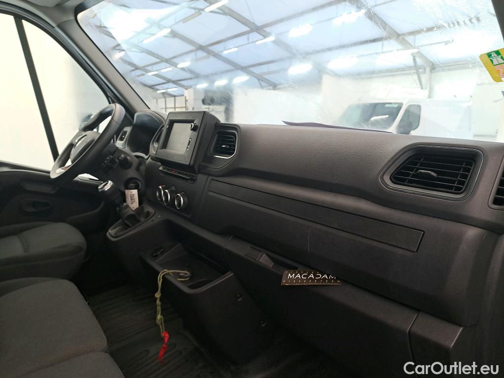  Renault  Master  Fourgon L2H2 3 3 Grand Confort dCi 135CV BVM6 E6dT #35
