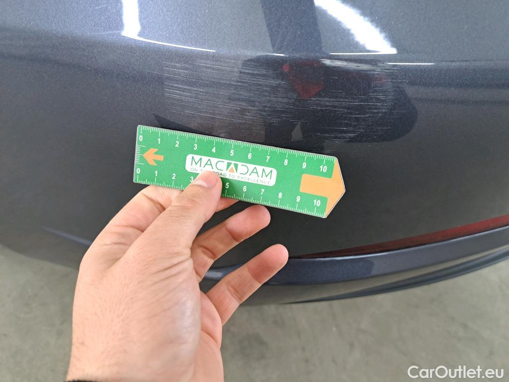  Tesla  Model 3 TESLA  / 2018 / 4P / Berline Grande Autonomie #8