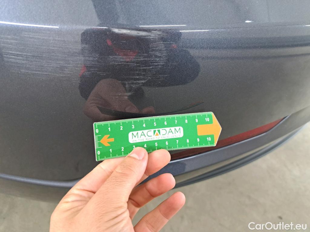  Tesla  Model 3 TESLA  / 2018 / 4P / Berline Grande Autonomie #9