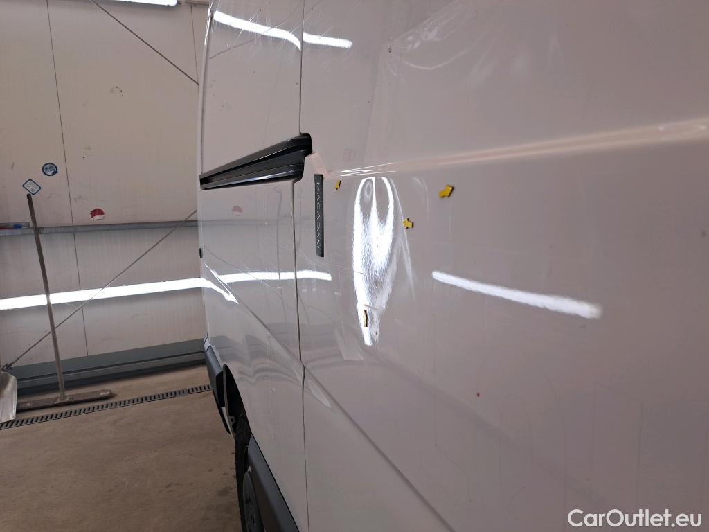  Renault  Master  Fourgon L2H2 3 3 Grand Confort dCi 135CV BVM6 E6dT #19