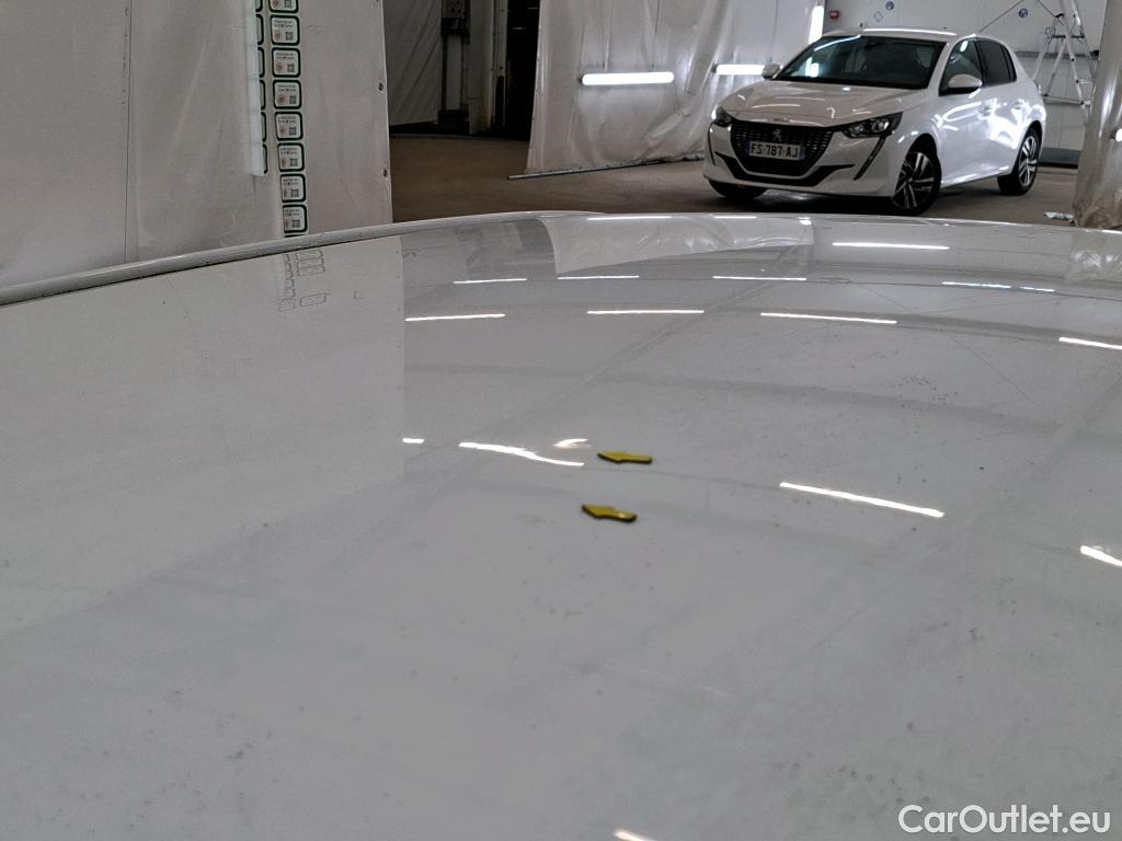  Toyota  Corolla TOYOTA  / 2018 / 5P / Berline Hybride 122h Dynamic Business #7