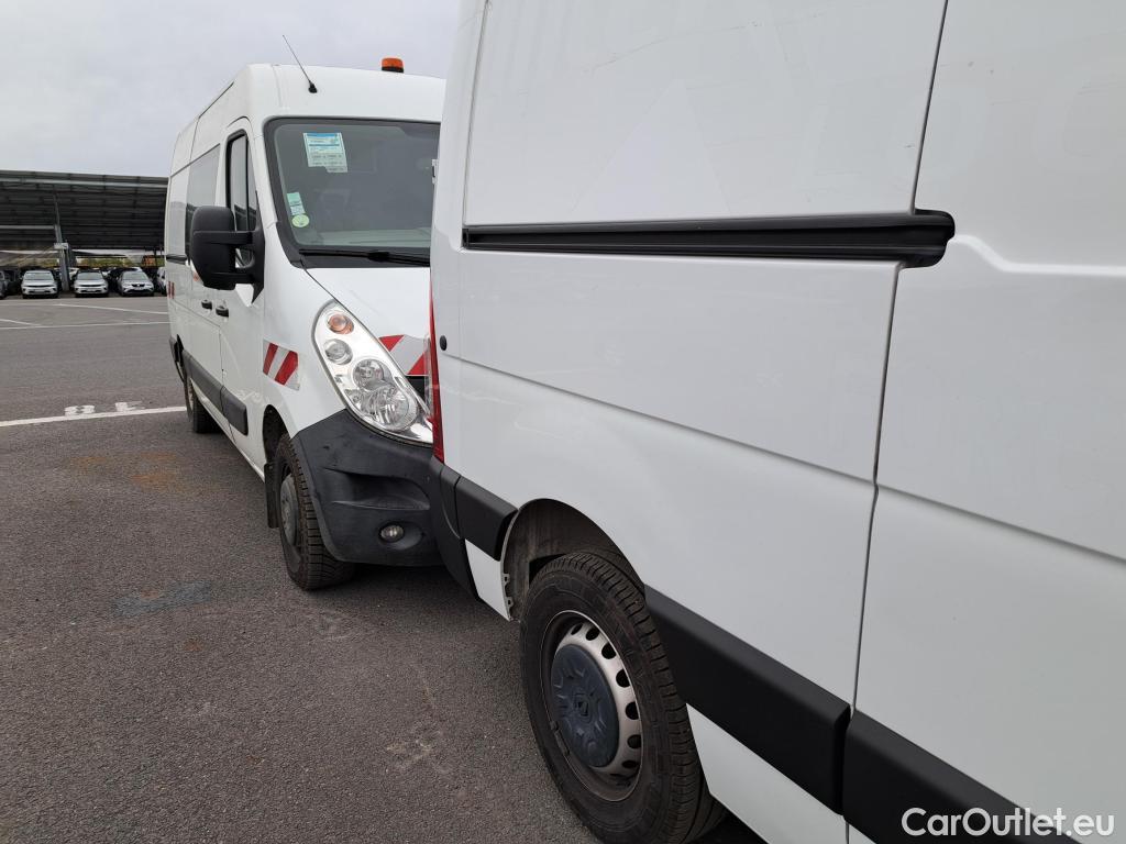  Renault  Master  Fourgon L2H2 3 3 Grand Confort dCi 135CV BVM6 E6dT #13