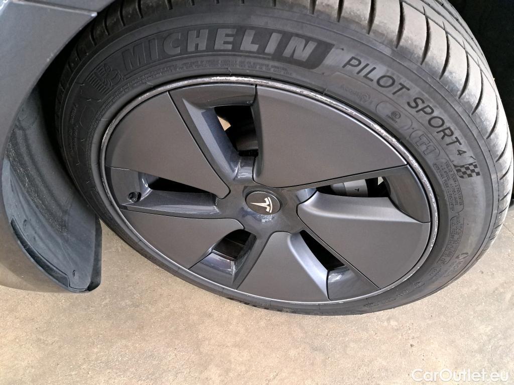  Tesla  Model 3 TESLA  / 2018 / 4P / Berline Grande Autonomie #25