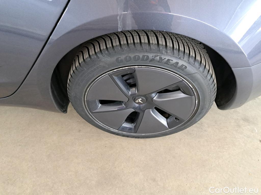  Tesla  Model 3 TESLA  / 2018 / 4P / Berline Grande Autonomie #19