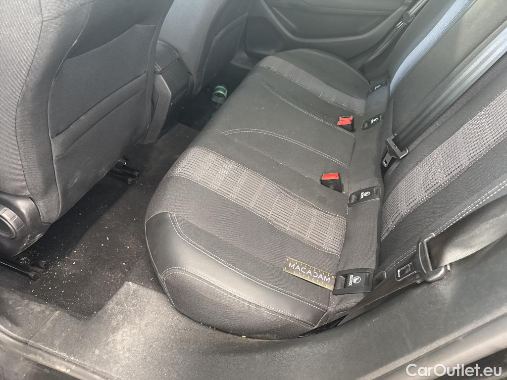  Peugeot  308  Allure Business 1.5 HDi 130CV BVA8 E6d #45