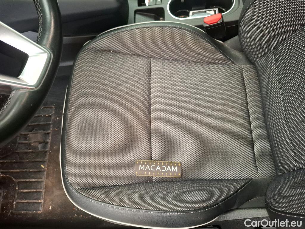  Renault  Captur  II Intens 1.5 dCi 115CV BVA7 E6dT #25