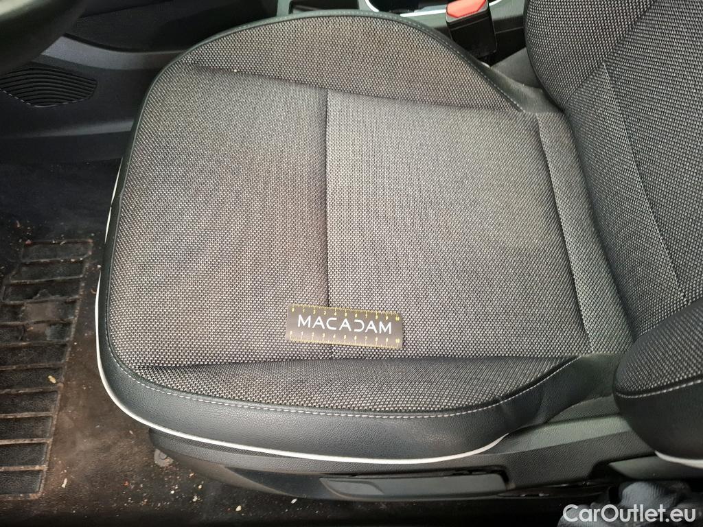  Renault  Captur  II Intens 1.5 dCi 115CV BVA7 E6dT #23