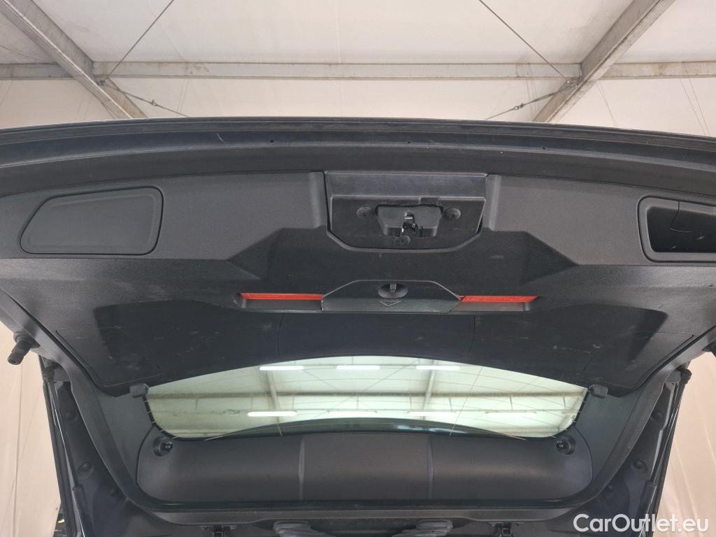  Peugeot  3008  Active Business 1.2 PureTech 130CV BVA8 E6d #17