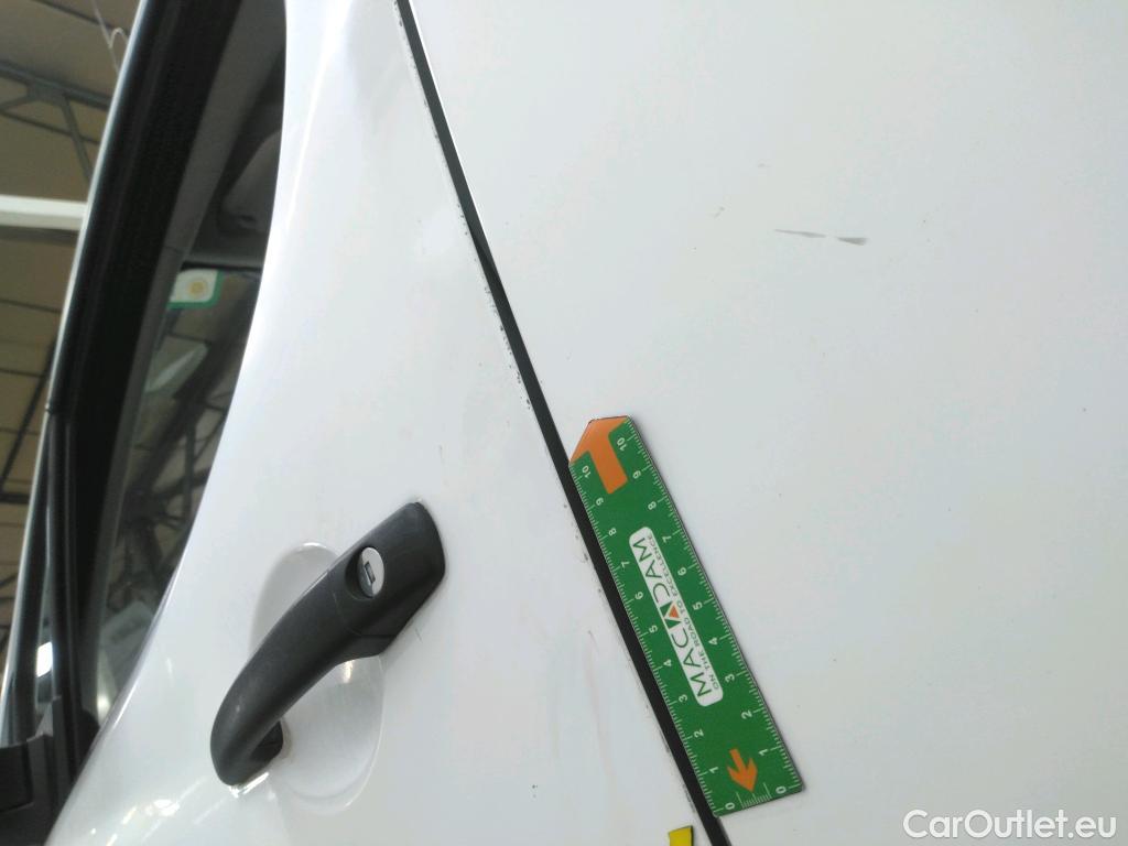  Citroen  Berlingo CITROEN  VU 3p EVL BlueHDi 100 S&S ETG6 BusinessM fourgonnette #9