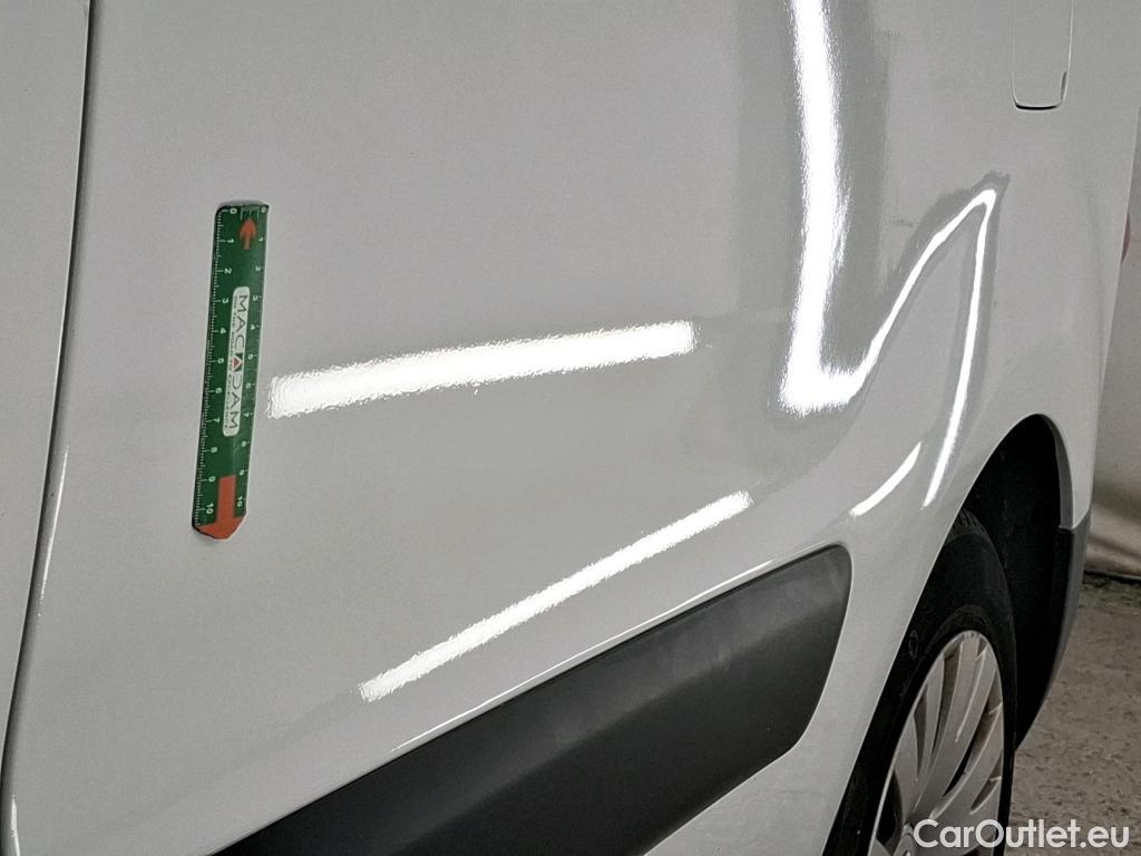  Citroen  Berlingo  Fourgon Business L1 (Court) 1.6 BlueHDi 100CV BVA6 E6 #3
