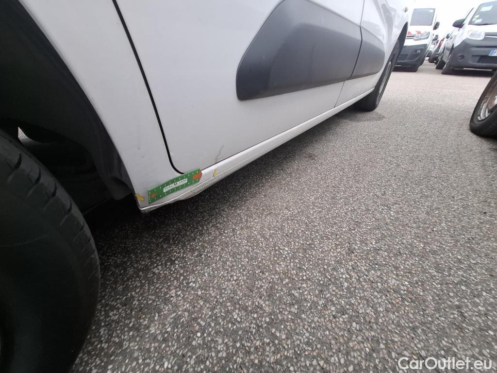  Citroen  Berlingo  Fourgon Club M 650 1.5 BlueHDi 75CV BVM5 E6dT #12