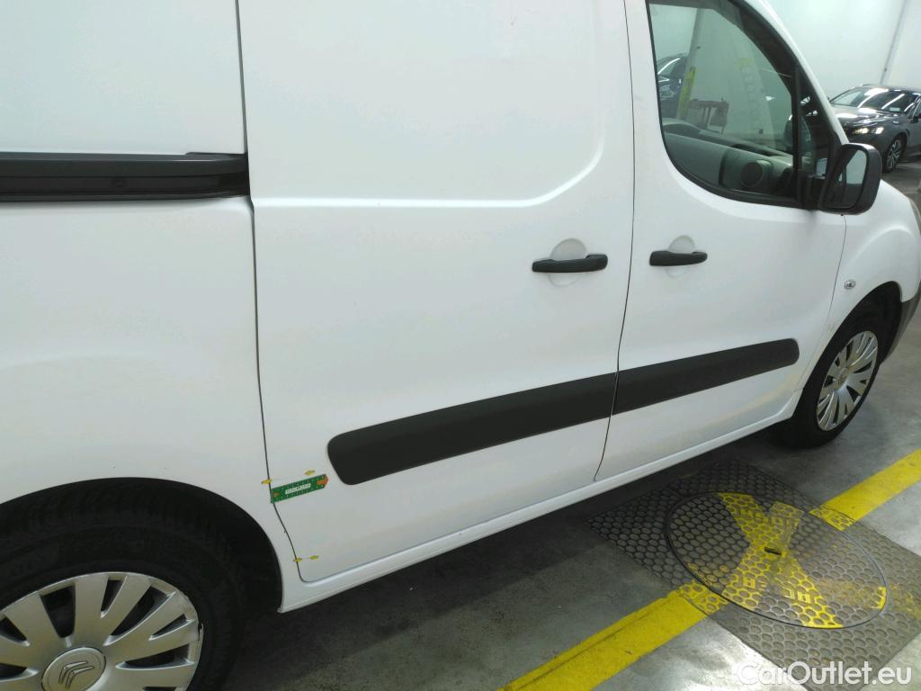  Citroen  Berlingo CITROEN  VU 3p EVL BlueHDi 100 S&S ETG6 BusinessM fourgonnette #57
