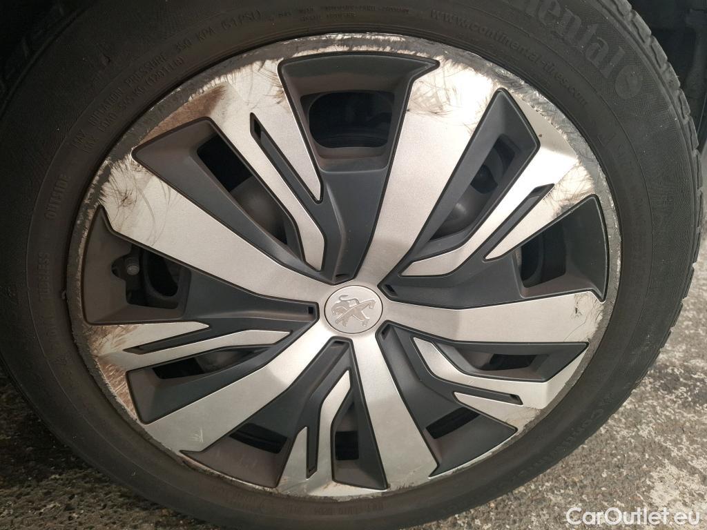  Peugeot  208  Active Pack 1.2 PureTech 100CV BVA8 E6d #33