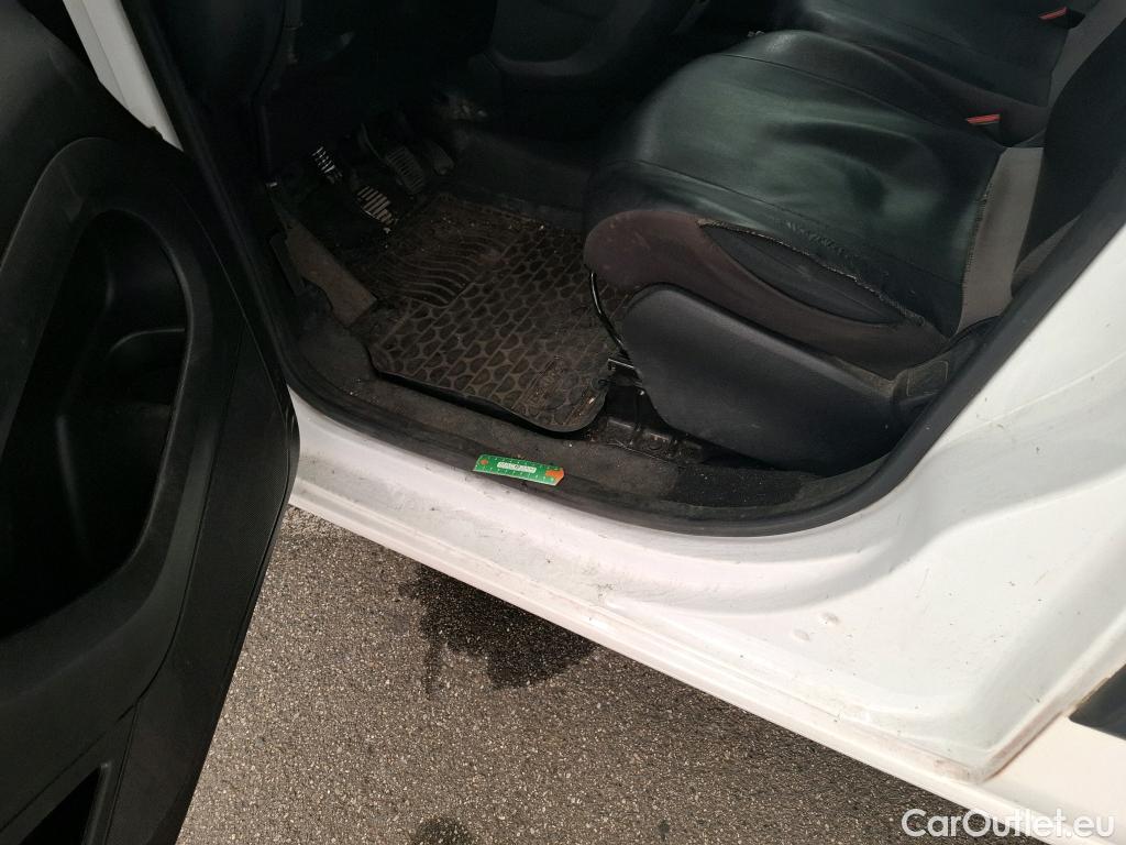  Citroen  Berlingo  Fourgon Club L1 (Court) 1.6 BlueHDi 100CV BVM5 E6 #1