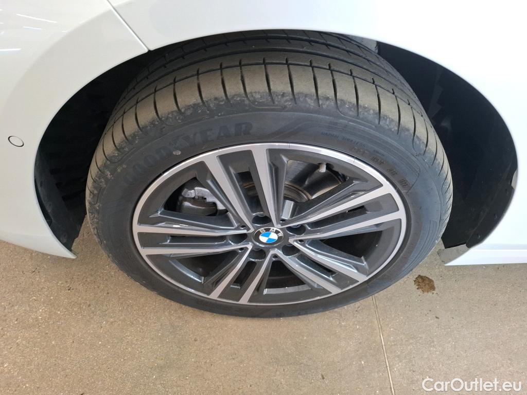  Bmw  Serie 1 BMW Série 1 / 2019 / 5P / Berline 116i DKG7 Business Design #1
