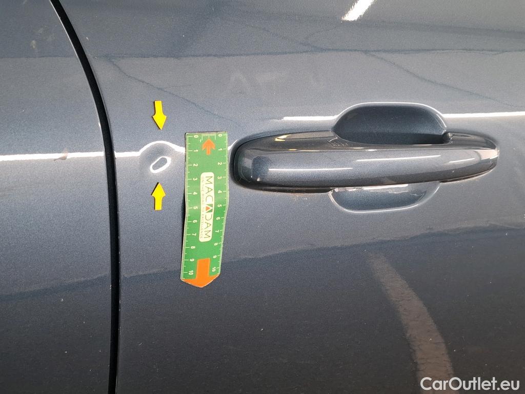 Ford  Kuga FORD  / 2019 / 5P / SUV 2.5 190 hybrid Flexifuel Pshift Titanium #13