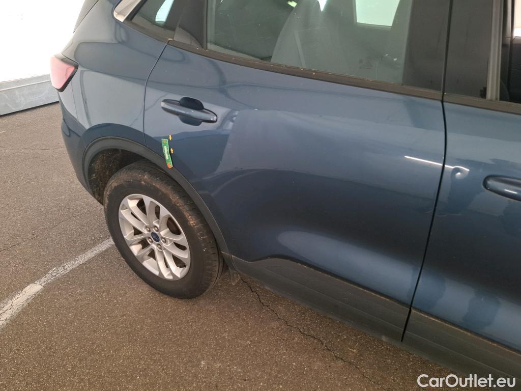  Ford  Kuga FORD  / 2019 / 5P / SUV 2.5 190 hybrid Flexifuel Pshift Titanium #18